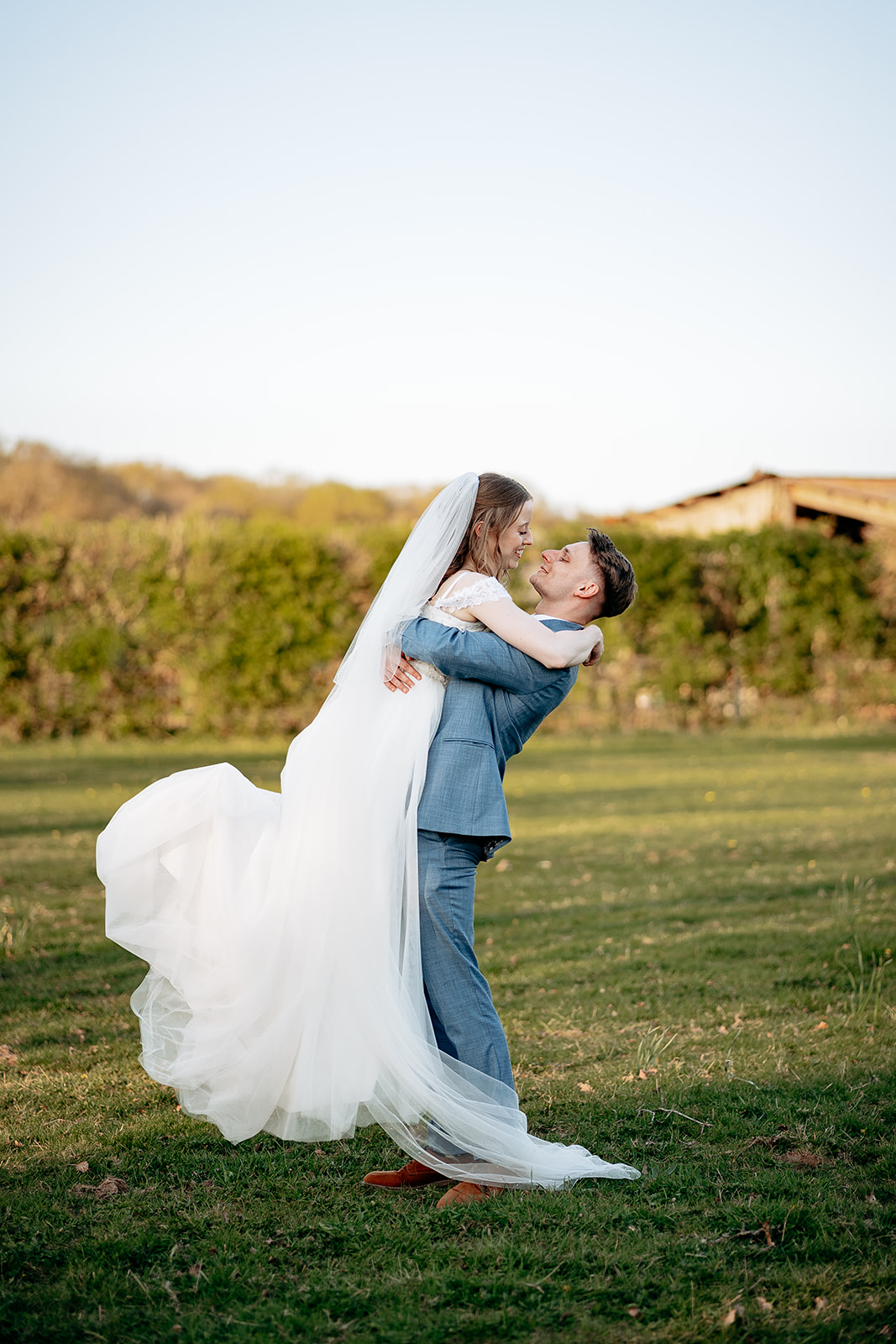 Bride & Groom portraits at Manor Hill House
