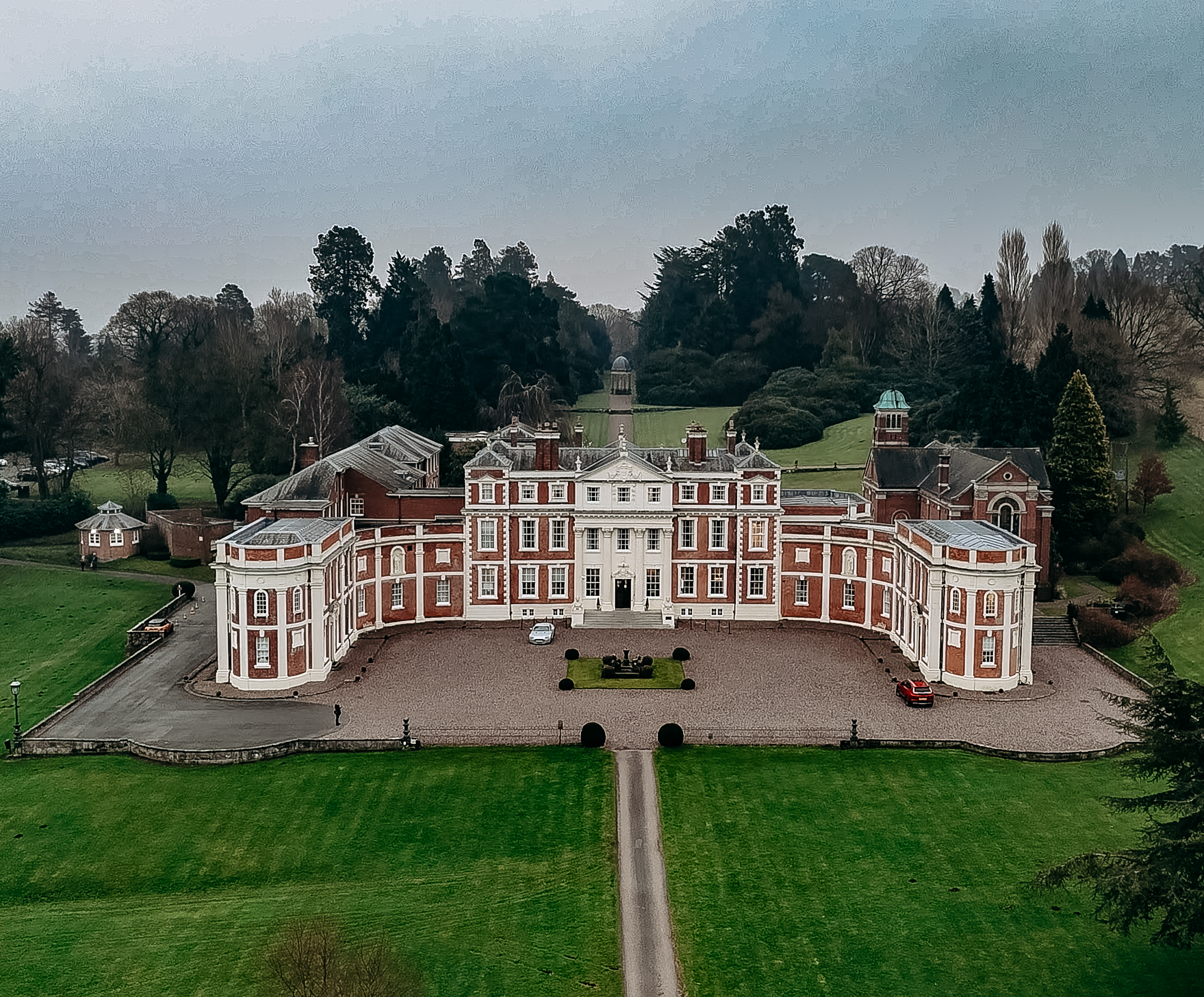 Hawkstone Hall - best shropshire wedding venues for stunning photos
