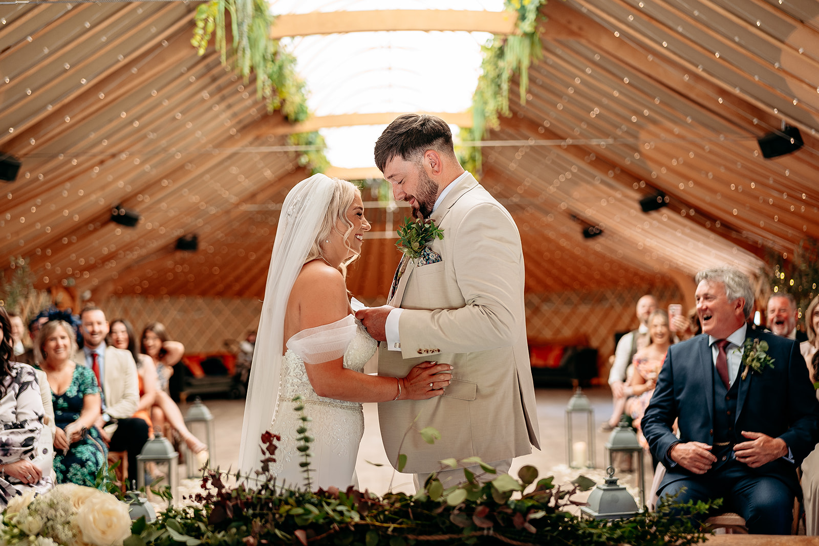 Bride and groom ceremony Thorpe garden