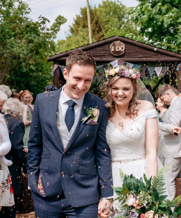 the wroxeter hotel wedding photographer outdoor ceremony