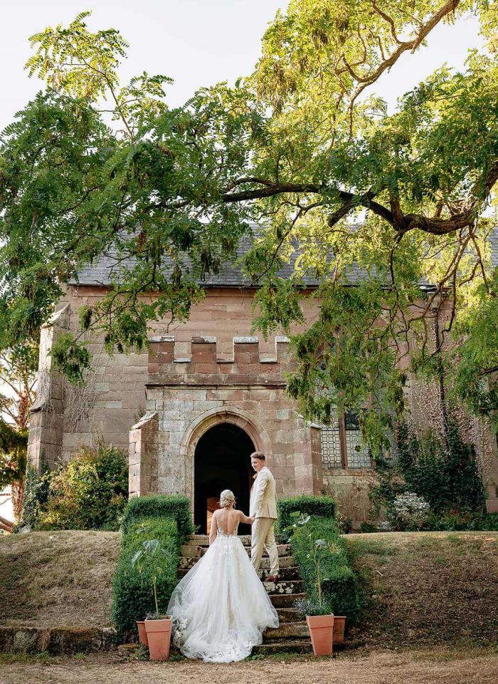 grafton-manor-wedding-couple-photos