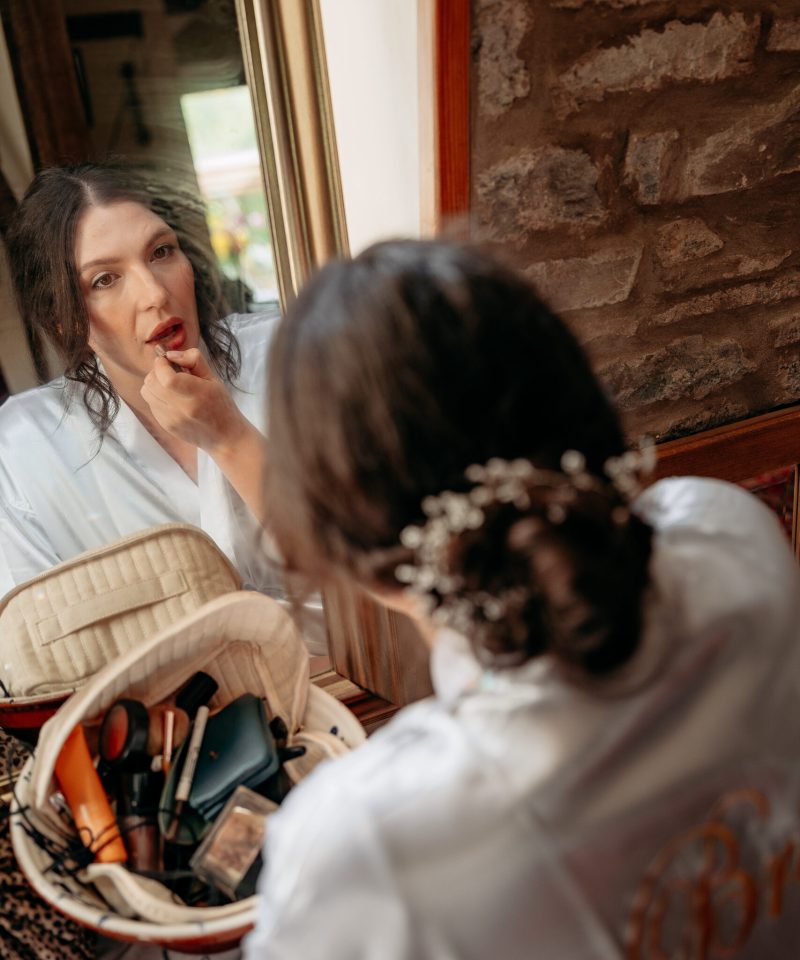 Candid wedding moments – Shropshire wedding photography at The Grain Loft
